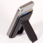 Mobile Wallet works with Kick it phone stand